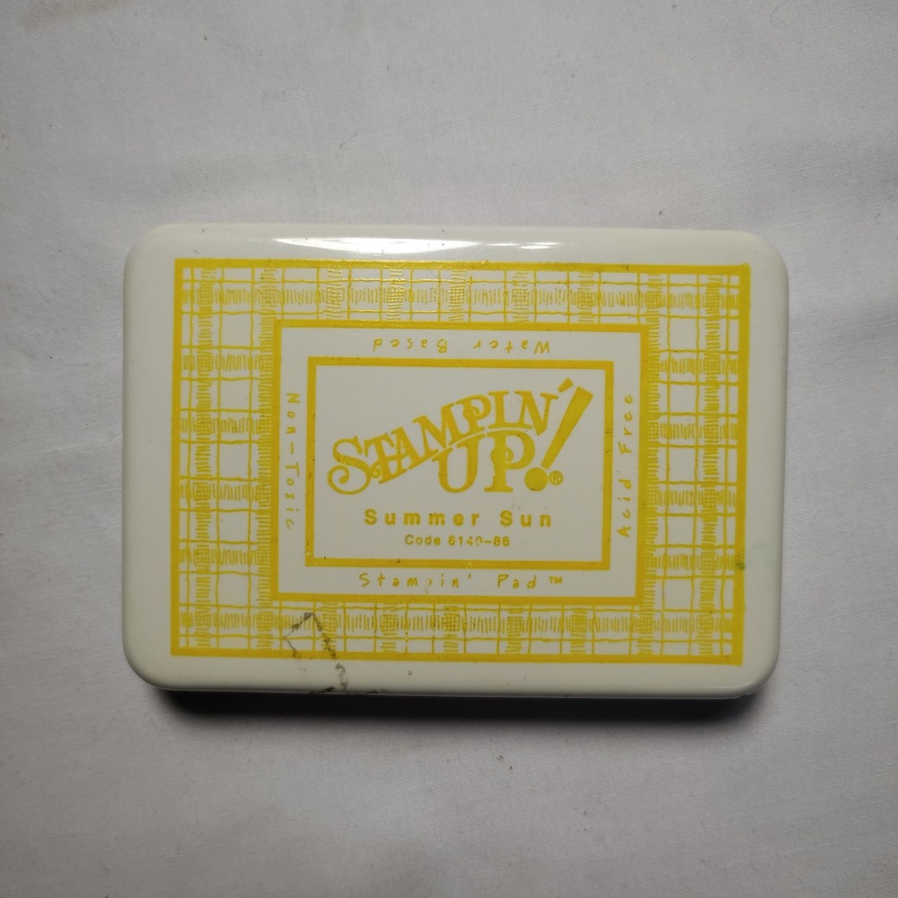 Stampin Up Summer Sun Water Based Acid Free Stampin Pad‎ Yellow Orange Crafting